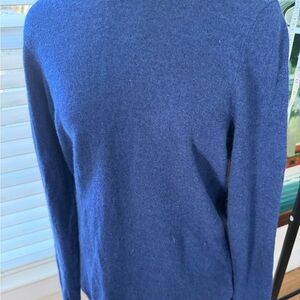 Woman’s LL Bean CASHMERE Sweater